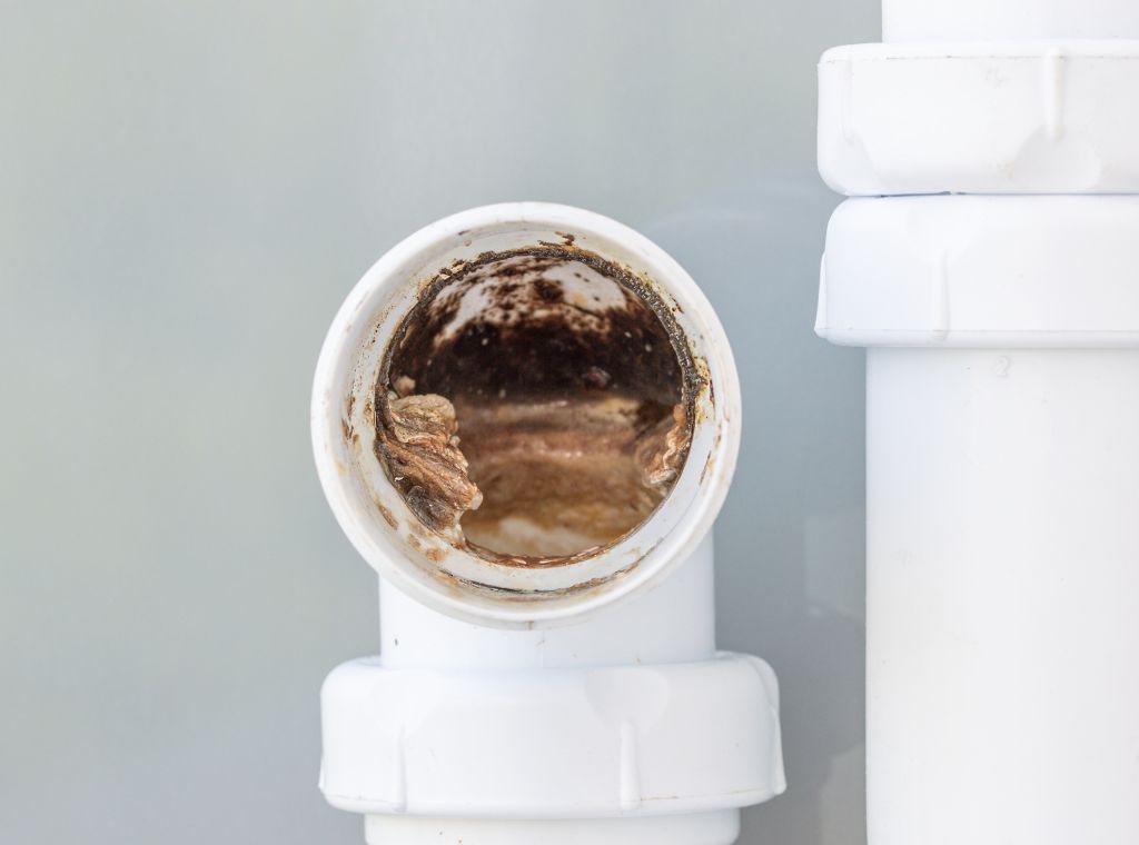 Rohrsanierung und Verstopfungsdiagnose